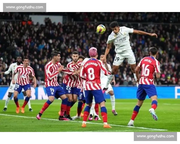 远射破门震撼全场精彩瞬间解析与技巧全面指南 远射破门震撼全场精彩瞬间解析与技巧全面指南